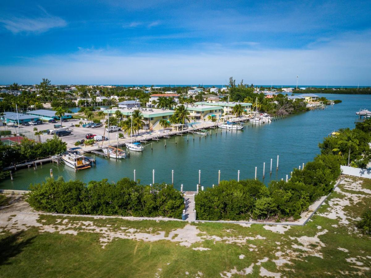 Coco Plum Beach & Tennis Club & Marina Marathon Buitenkant foto
